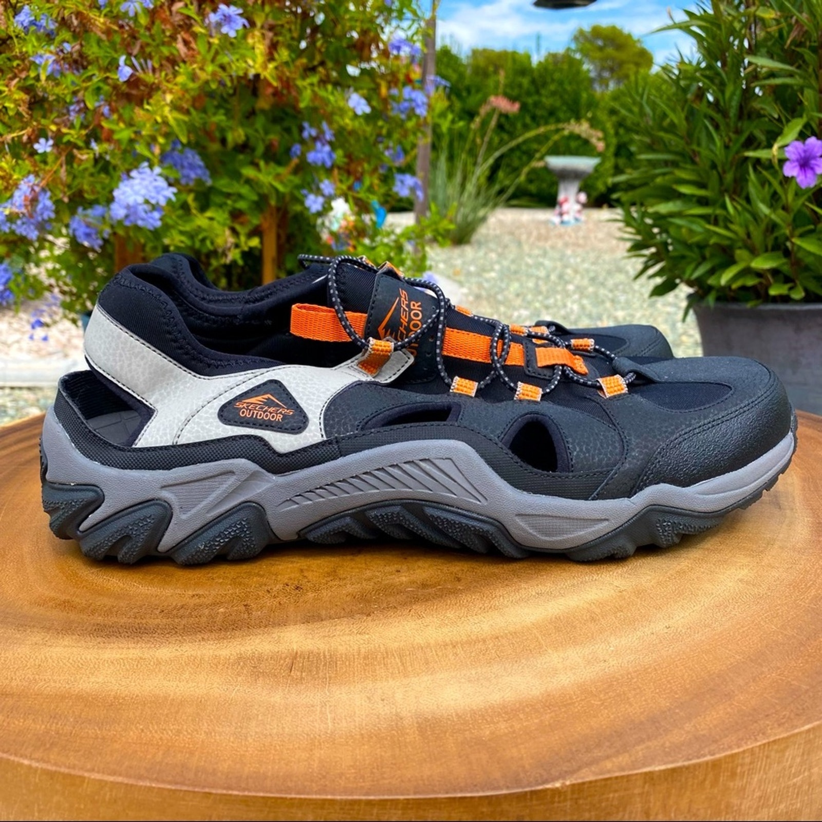 Skechers Outdoor Mens Rugged Hiking Sandals Water Shoes Size 12